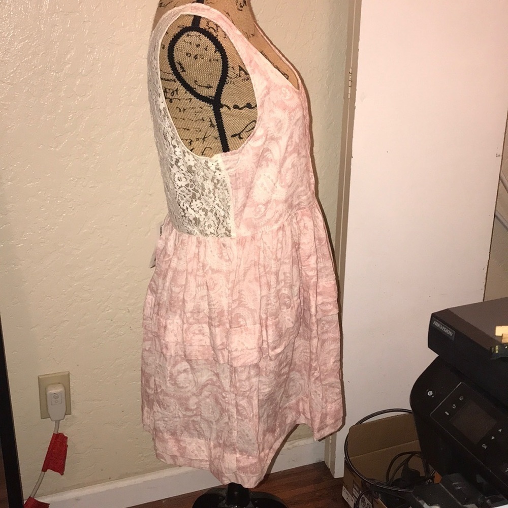 En Creme cream and pink cotton boutique dress. D101 - Picture 5 of 8